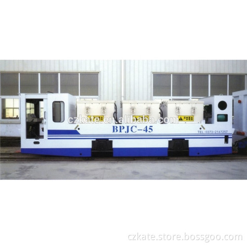battery electric locomotive